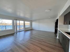 featured image of 2442 8th Ave N