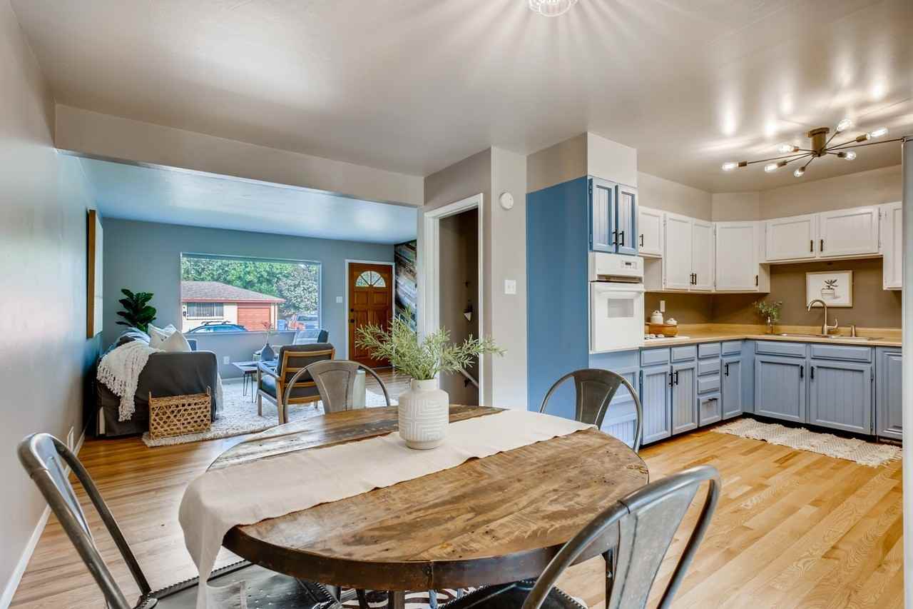 6047 Independence St - Photo 5 of 26