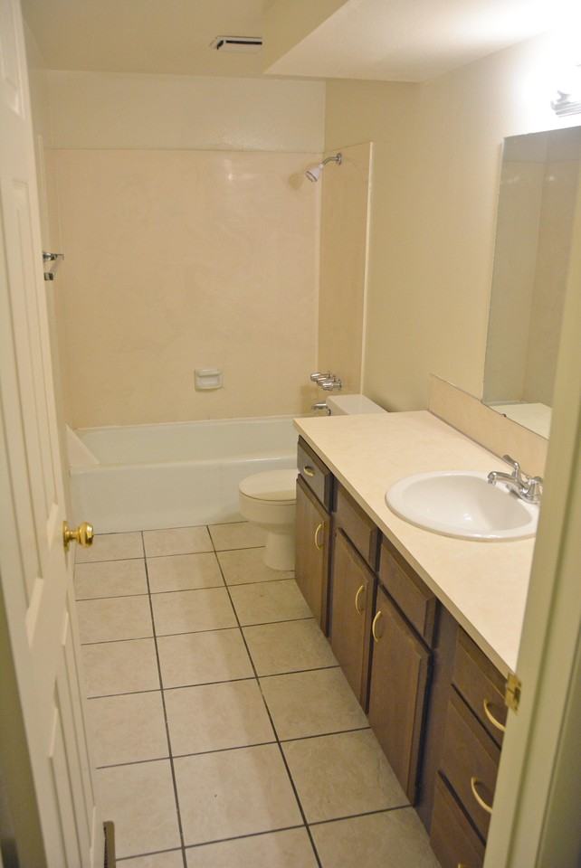 1850 Northwest #1867D - Photo 7 of 24