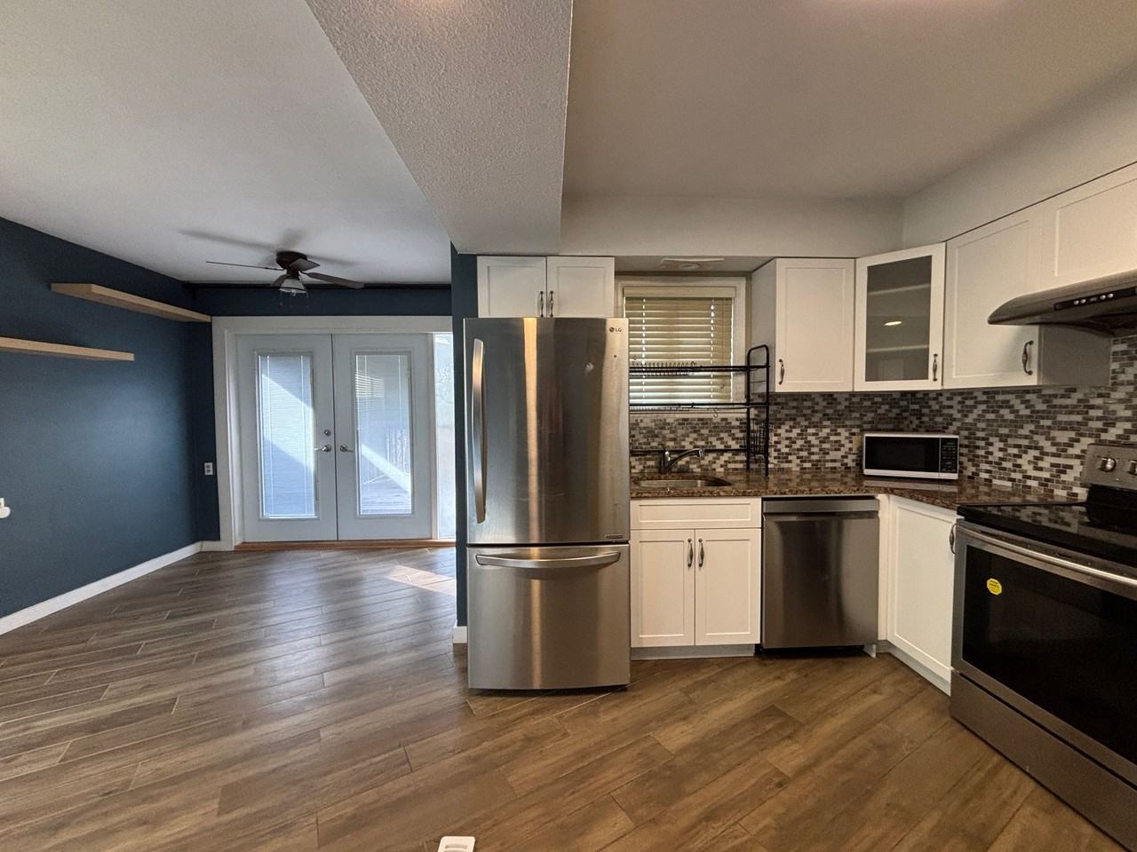 6819 Linden Ave #TOP - Photo 7 of 50