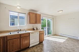 428 1st Ave N #3 - Photo 1 of 1