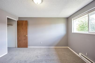 428 1st Ave N #3 - Photo 3 of 40