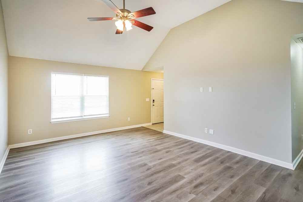 630 Butternut Trce - Photo 4 of 17