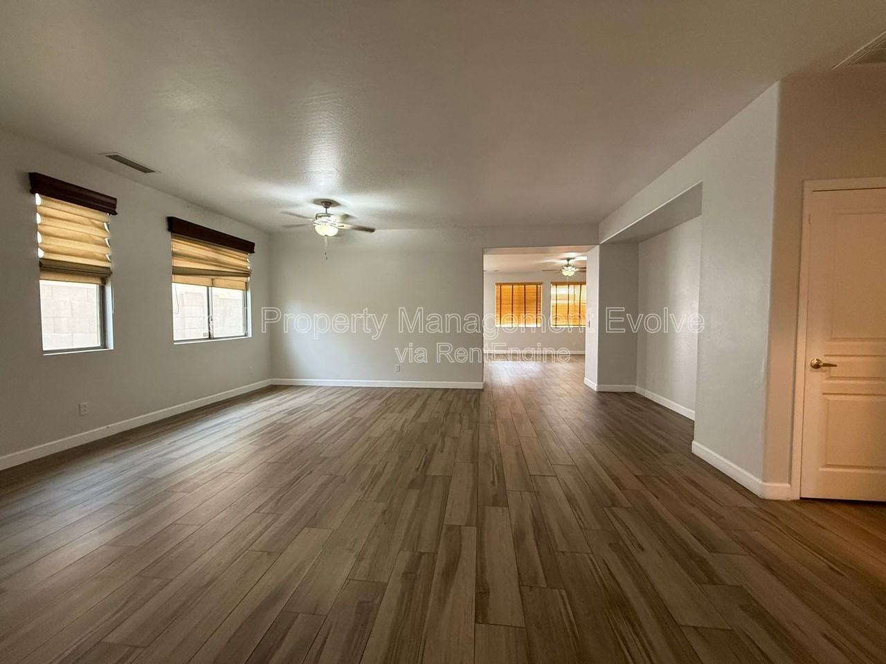 8278 W Charter Oak Rd - Photo 5 of 38