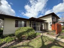 1565 Burton Ct #B - Photo 1 of 1