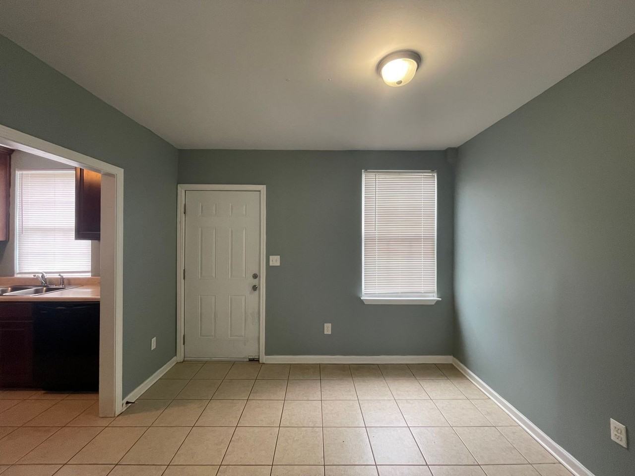 833 North Ave #A2 - Photo 5 of 13