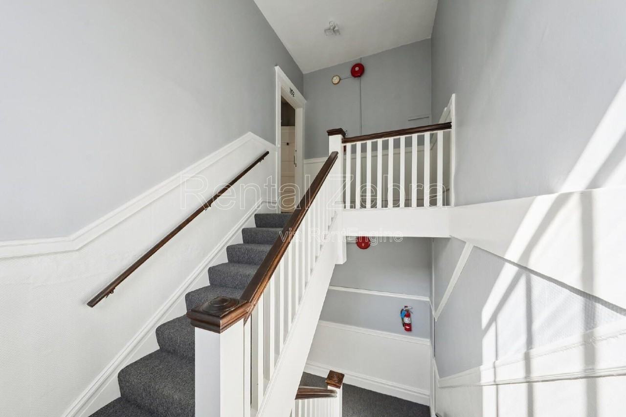 1192 Pacific Ave - Photo 3 of 34