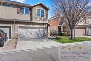 featured image of 1140 W Seraphim Ct