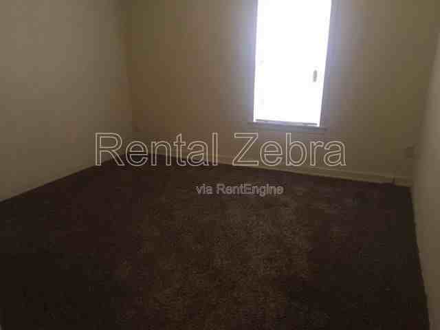 104 E Donna Dr - Photo 7 of 10