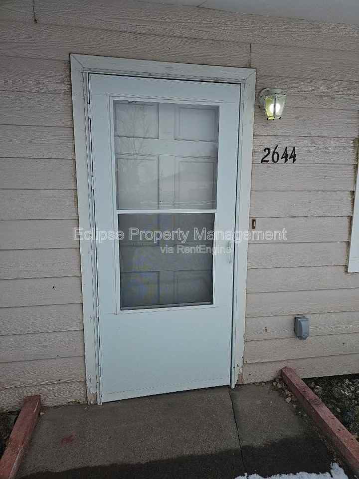 2644 Clark St - Photo 2 of 18