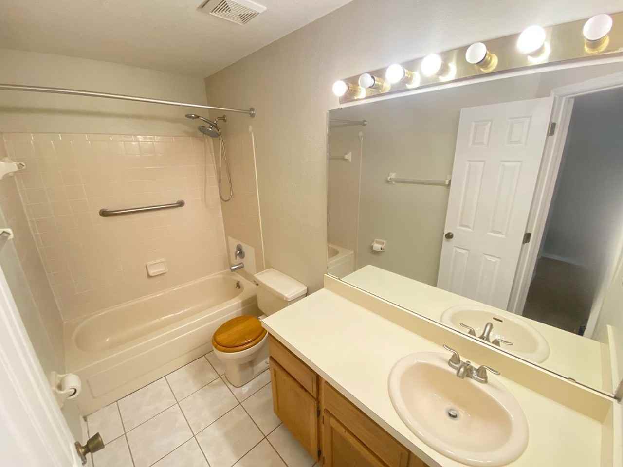 1141 Exceller Ct #103 - Photo 7 of 21