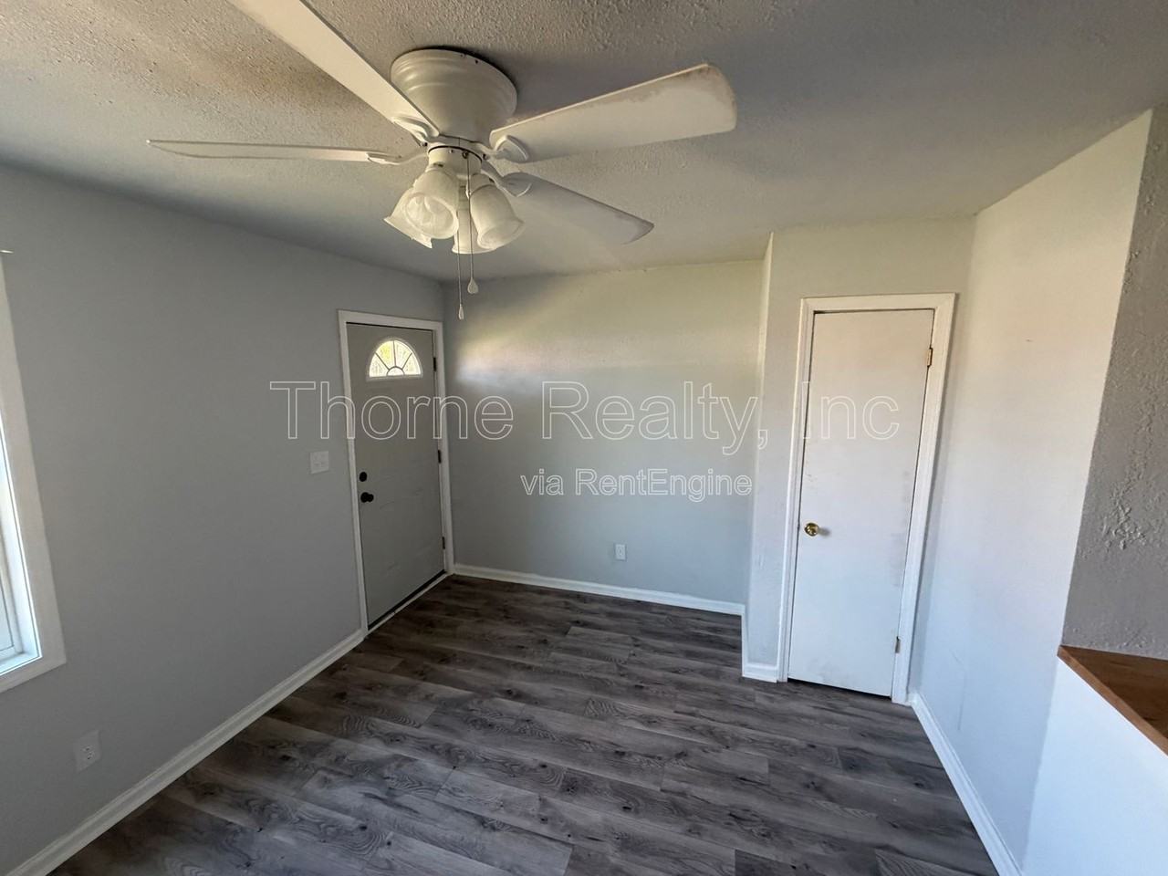 1117 E Grand Ave - Photo 7 of 11