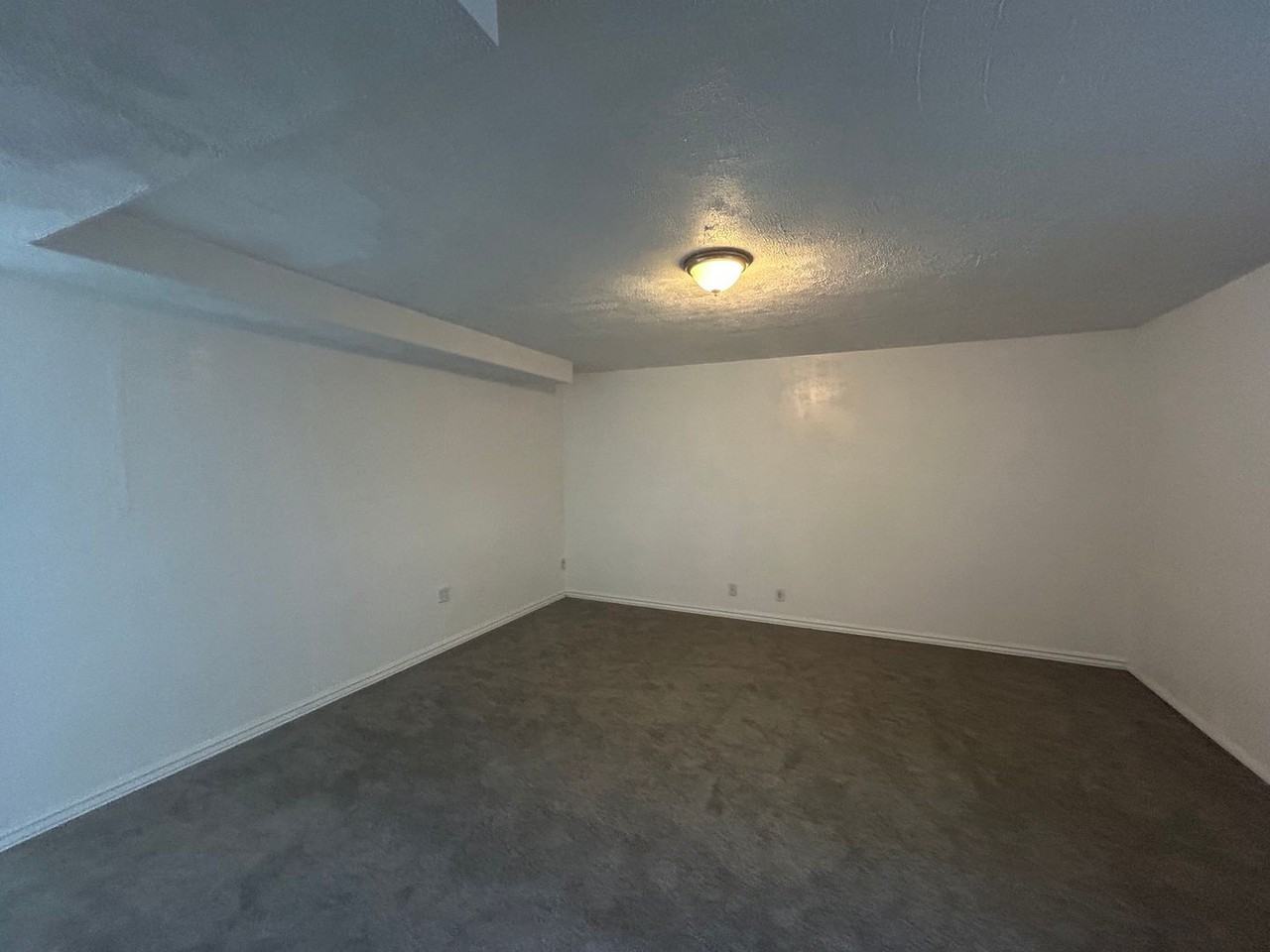 182 N 50 E - Photo 6 of 11