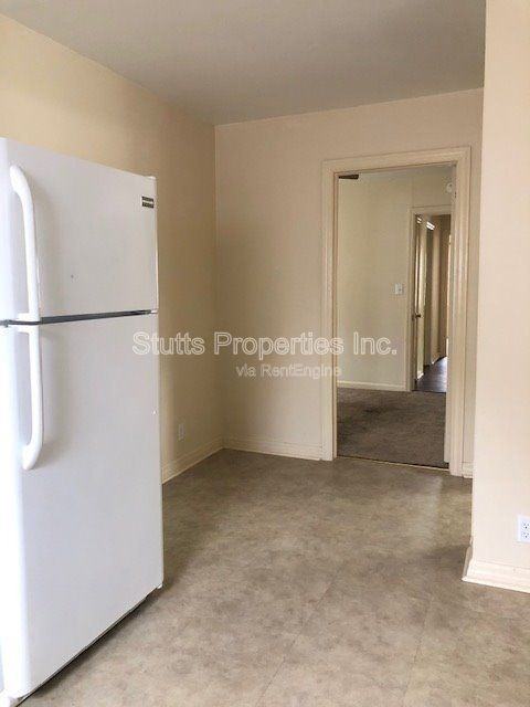 1938 Shade Ave - Photo 7 of 21