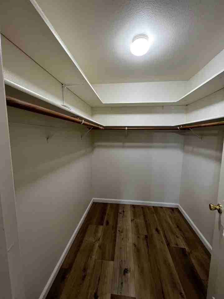 305 Woodcrest Way #1 - Photo 5 of 10