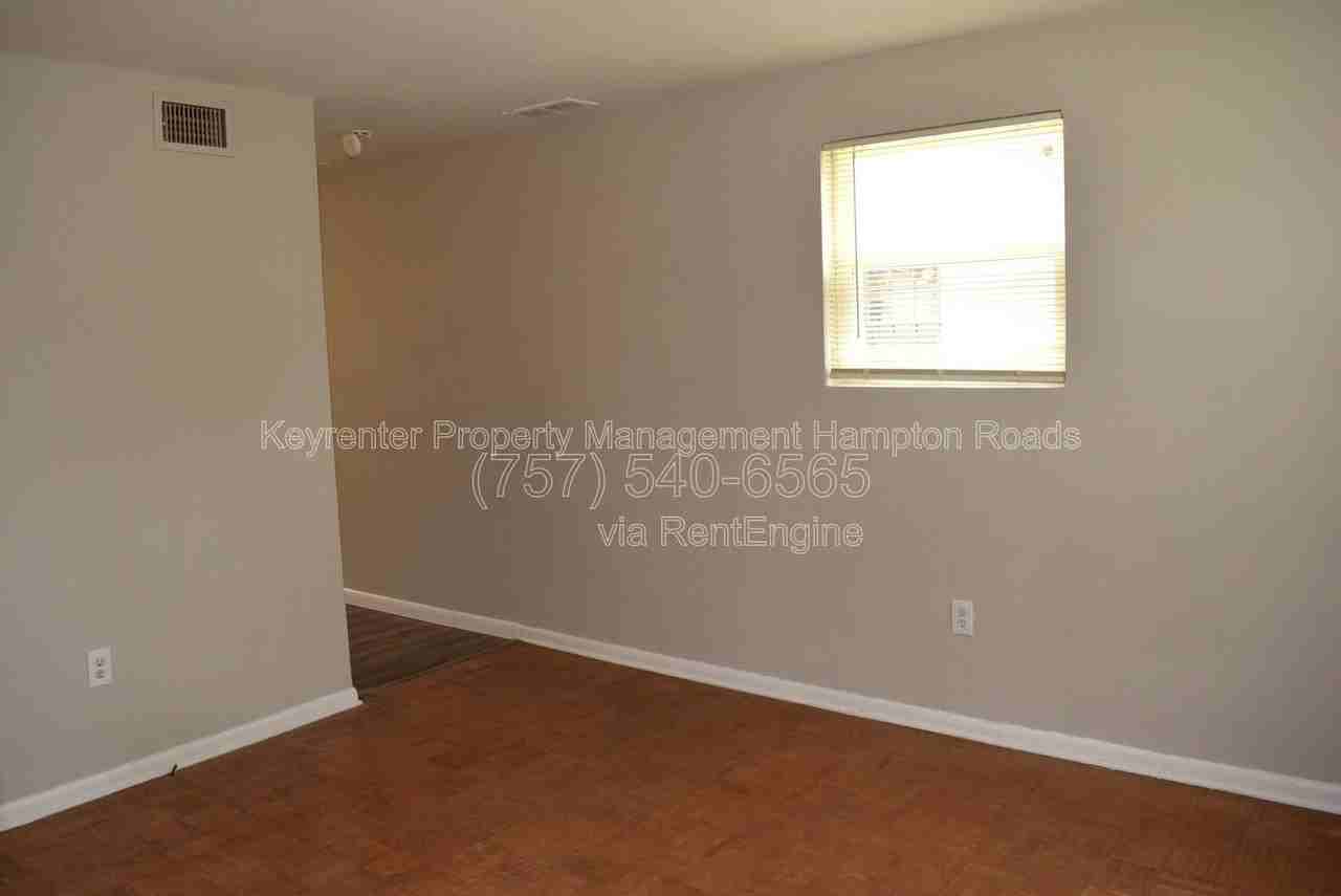 1216 Hoover Ave #1216 - Photo 5 of 26