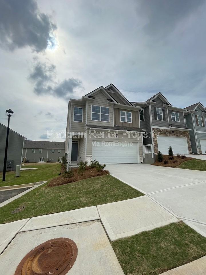 58 Rustin Rdg - Photo 3 of 31