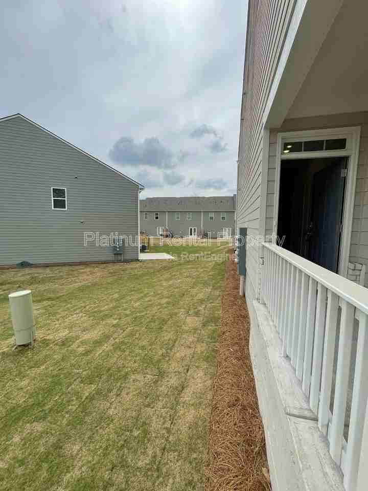 58 Rustin Rdg - Photo 7 of 31