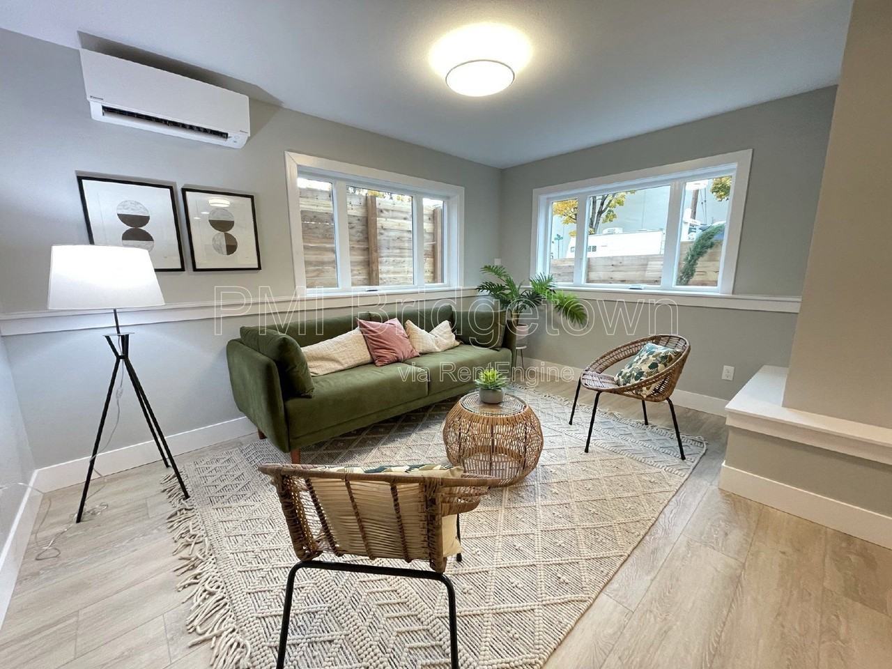 5886 Se 46th Ave #B - Photo 6 of 14