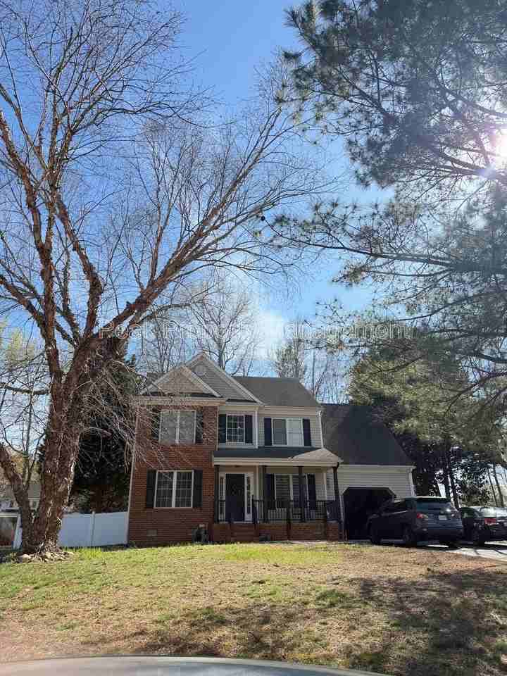 7556 Woods Ridge Trce - Photo 2 of 2