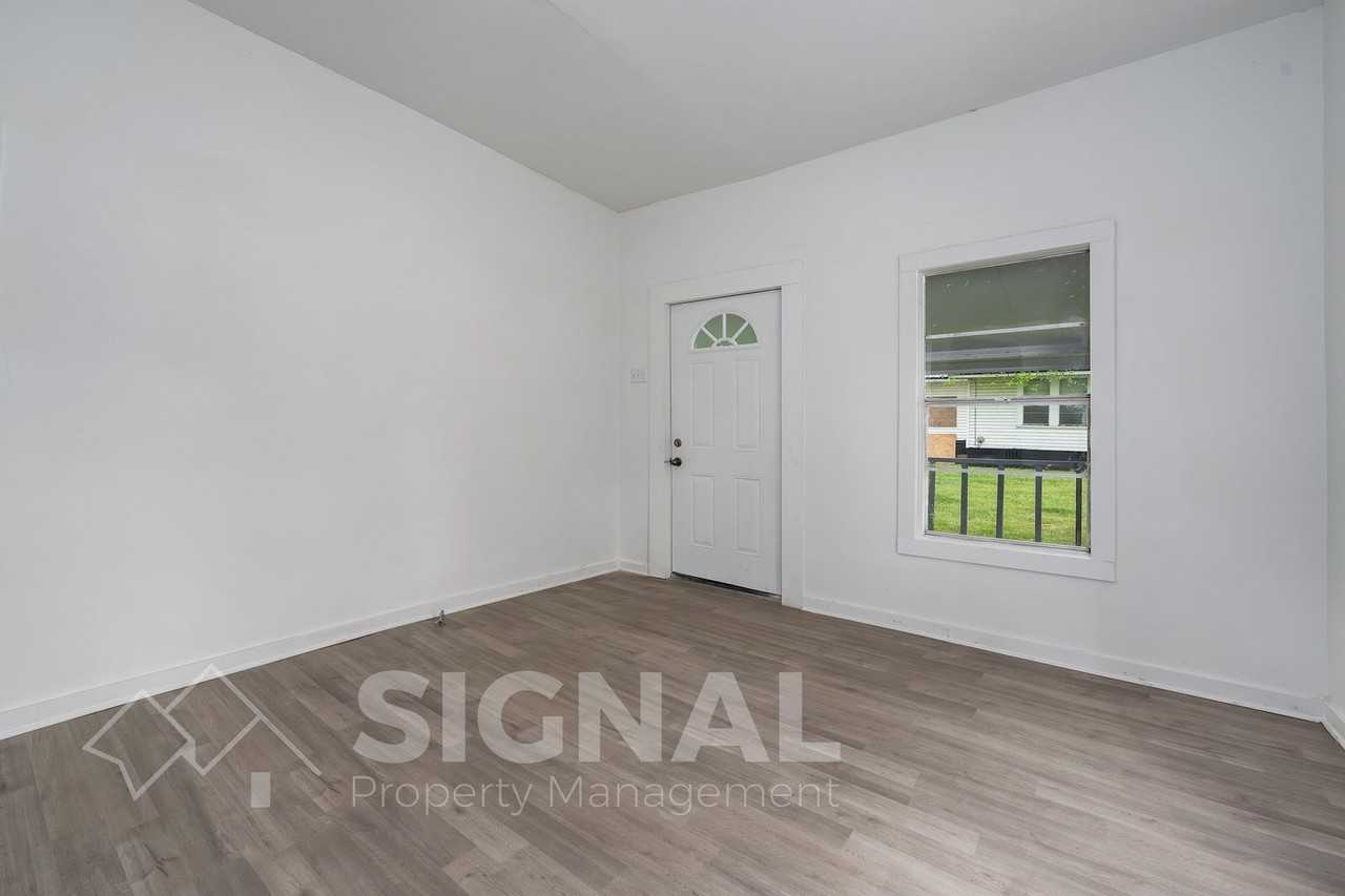 3230 Arlington Ave - Photo 7 of 22