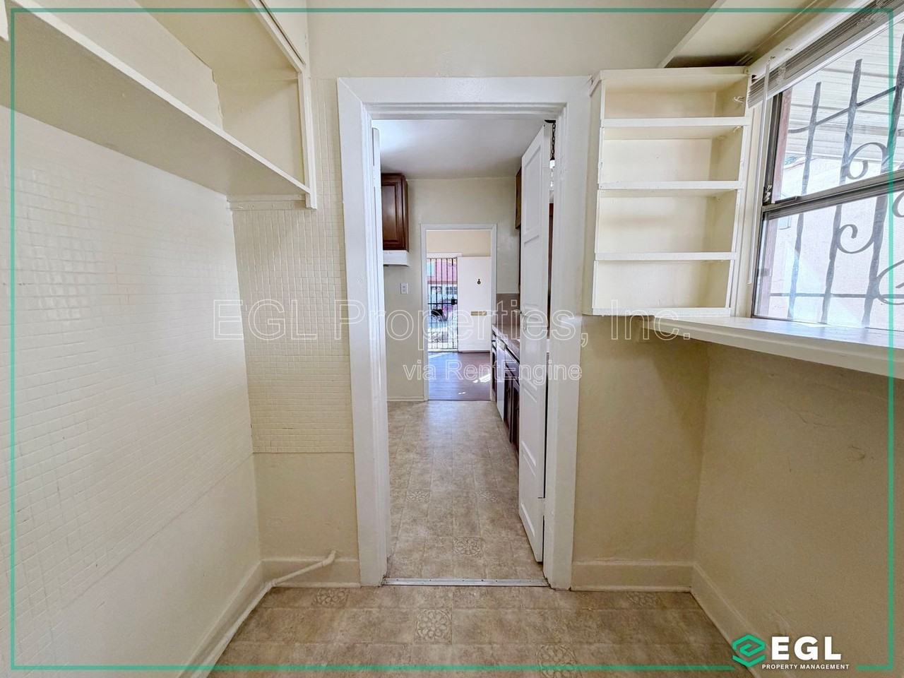 4861 W 23rd St - Photo 6 of 12