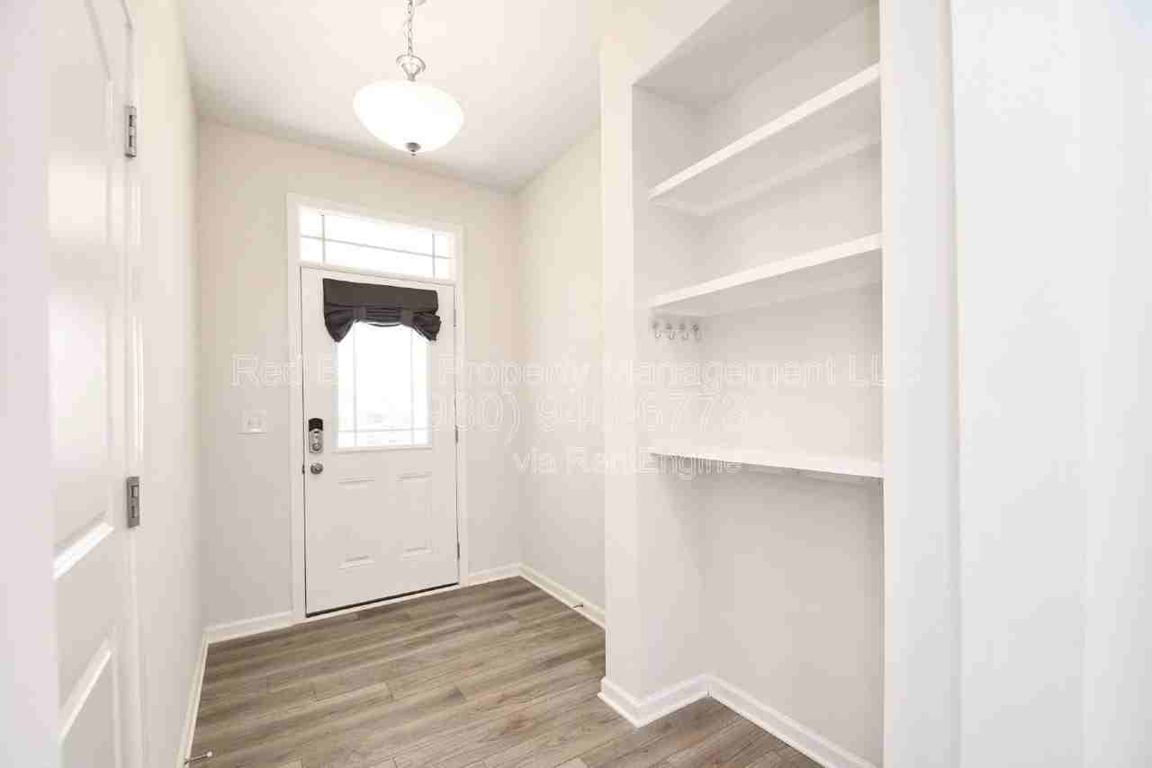 1227 Southern Sugar Dr - Photo 3 of 28