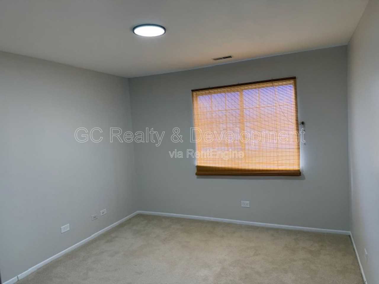 2124 Northwind Cir - Photo 5 of 12