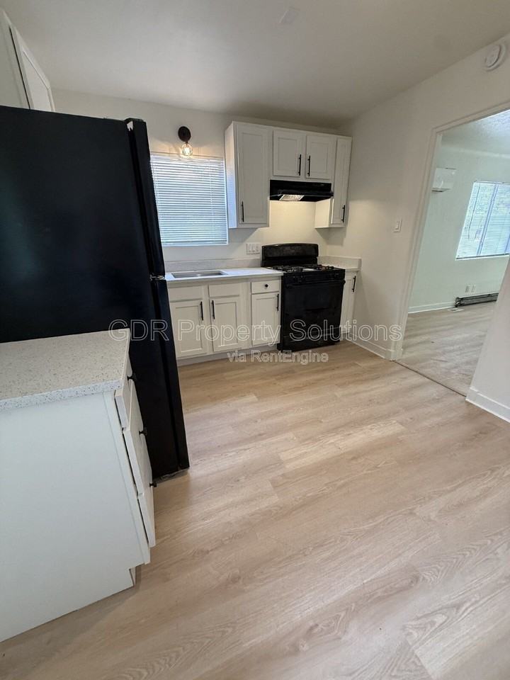 301 Sierra Dr Se #4108 - Photo 7 of 15