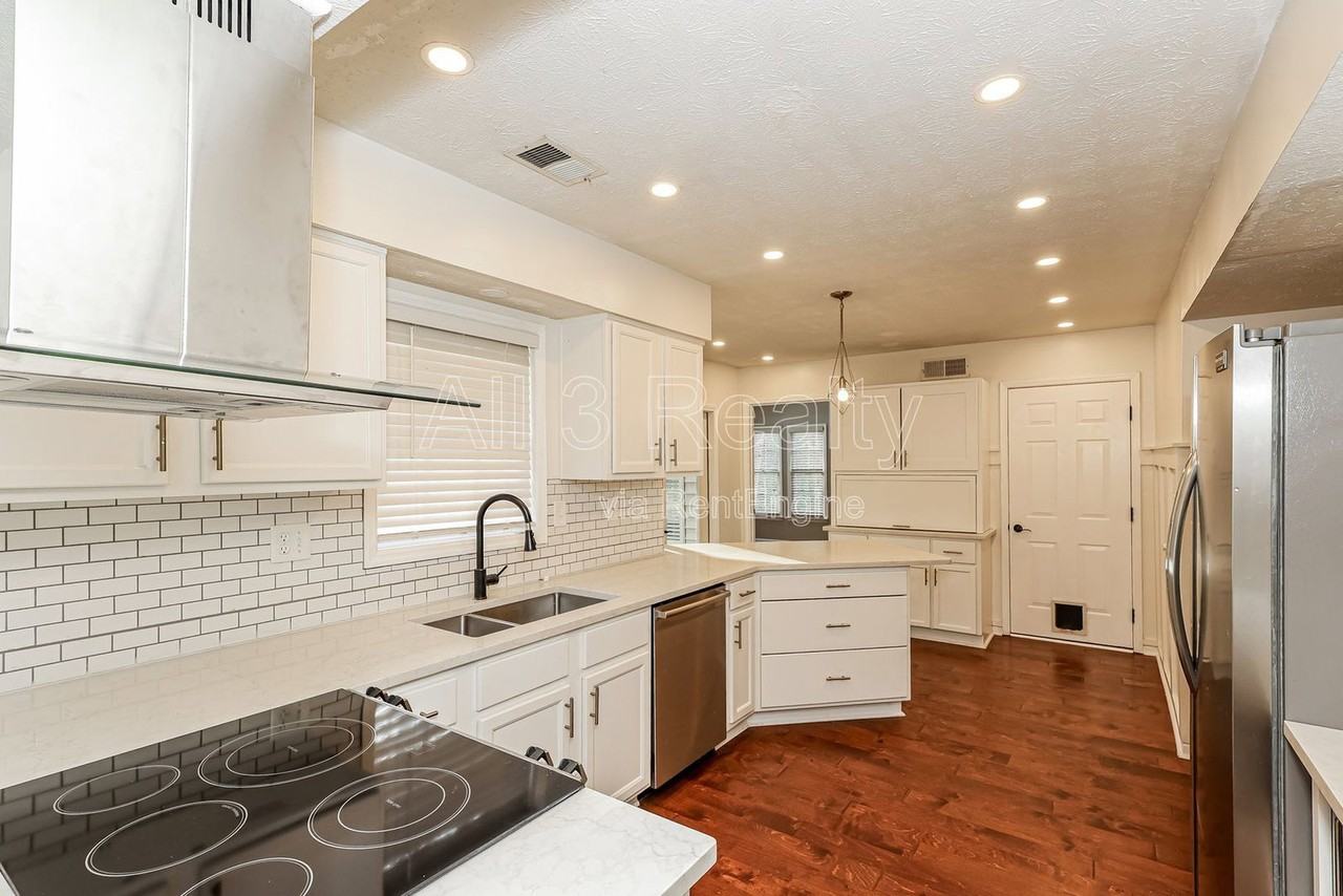 721 Mattan Pt - Photo 6 of 20