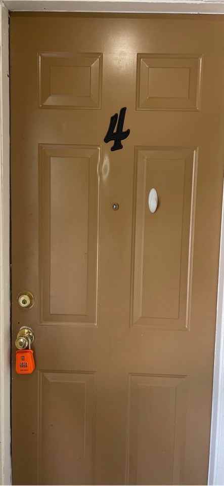 817 Ohio Ave #4 - Photo 6 of 13