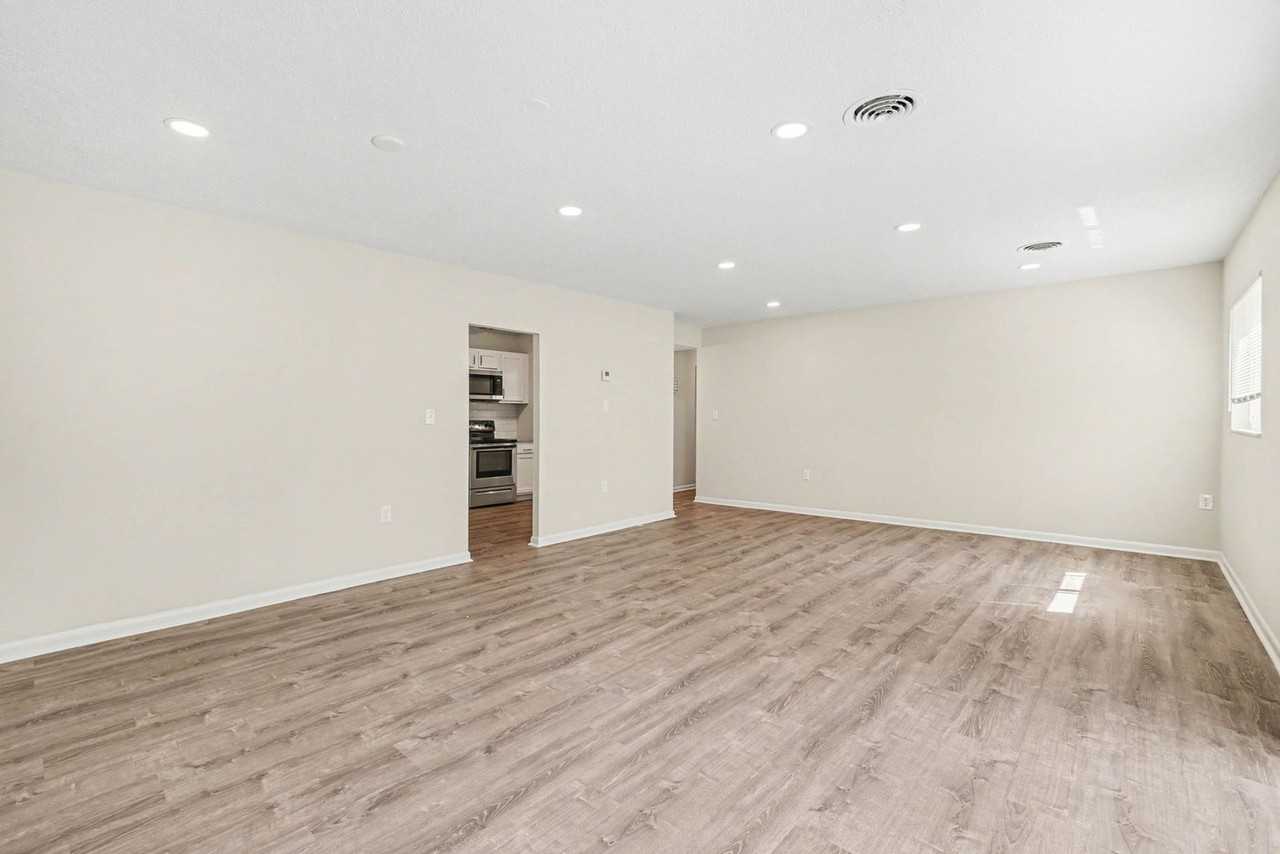 3501 Section Rd #607 - Photo 4 of 14