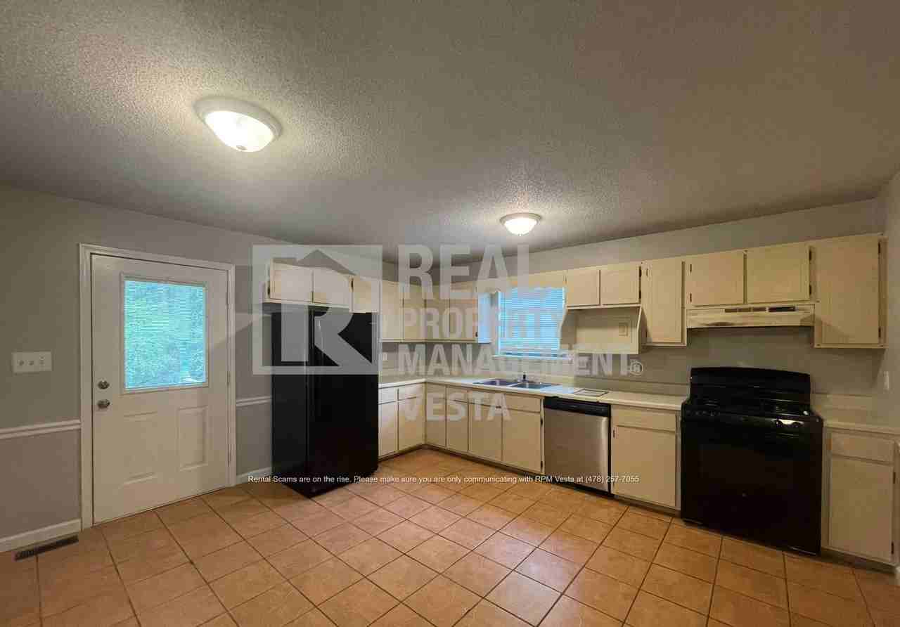 531 Bristle Cone Dr - Photo 5 of 16