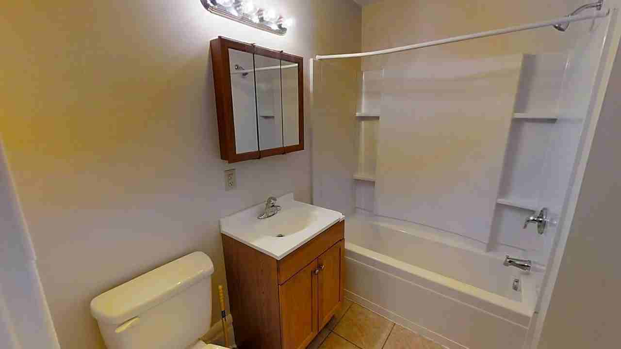 235 E 11th Ave - Photo 5 of 11