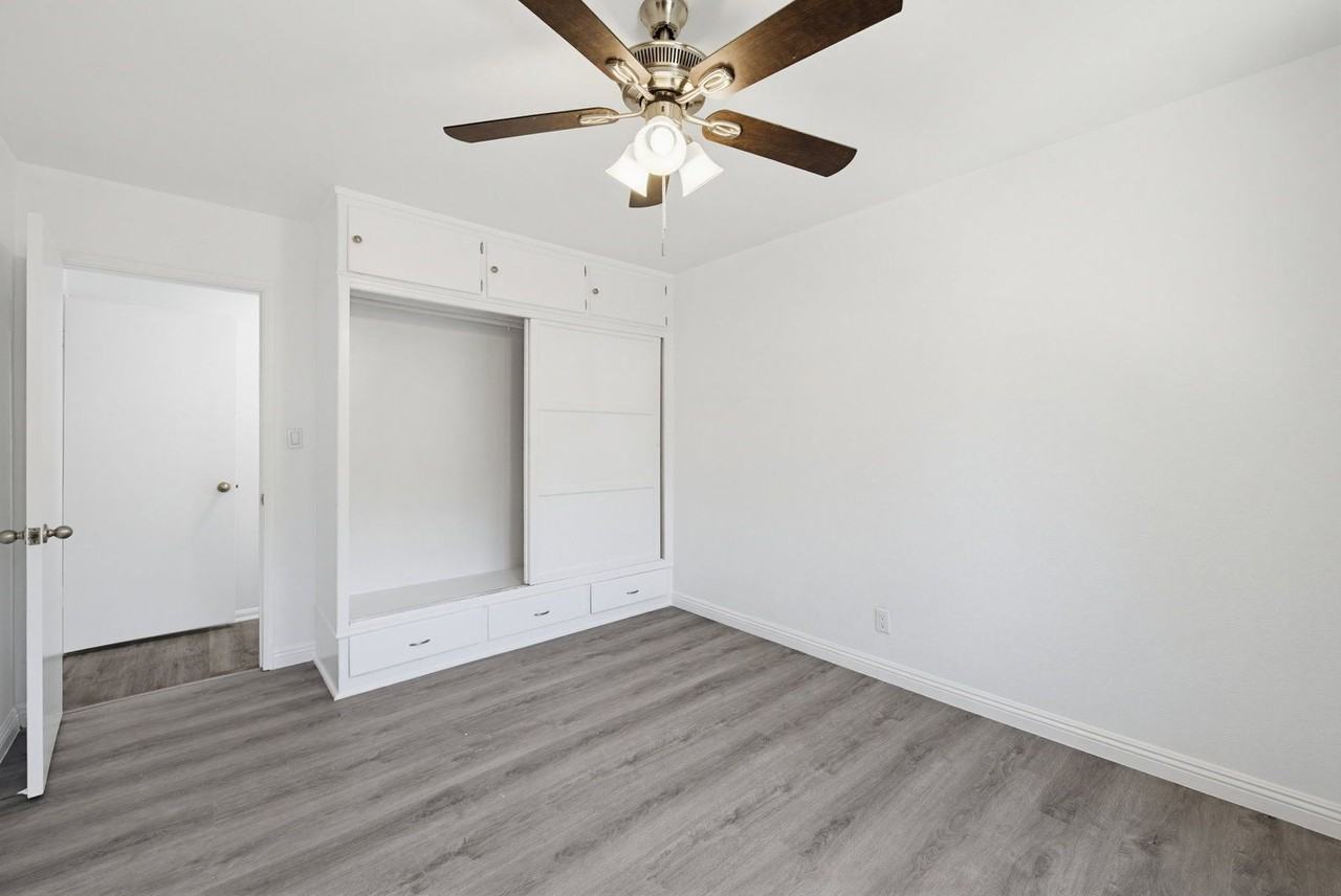 4264 W Broadway #C - Photo 5 of 15