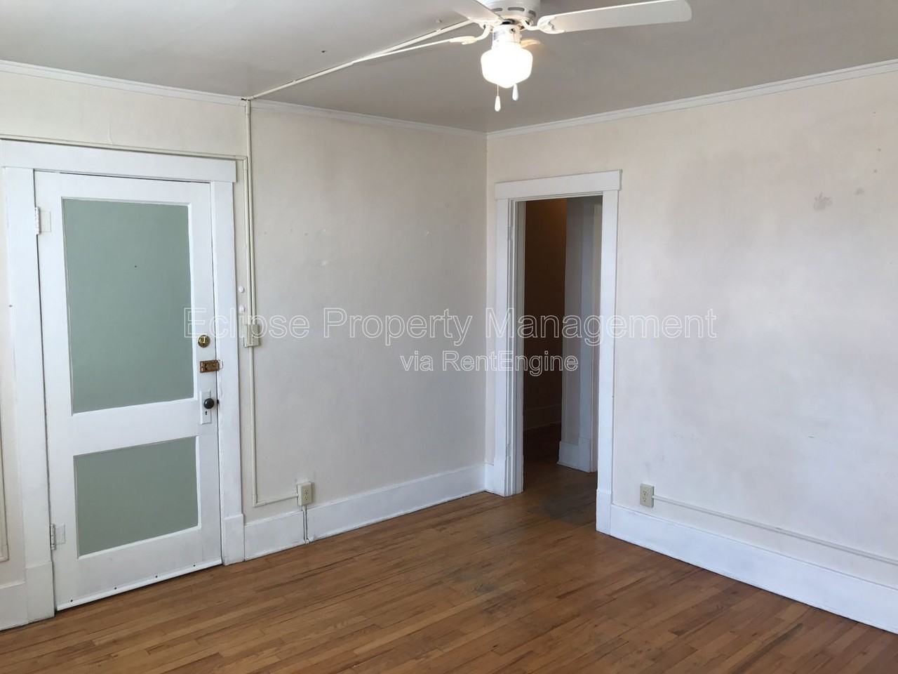 711 2nd St #2 - Photo 5 of 18