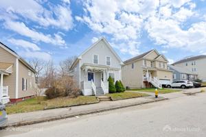 featured image of 121 Delmont Ave