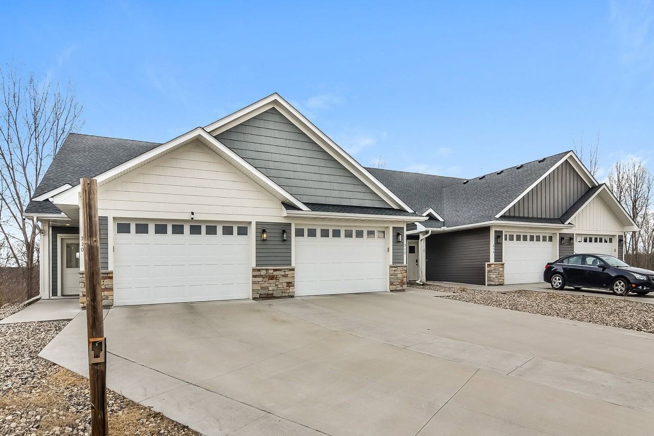 312 61st St Sw - Photo 2 of 35