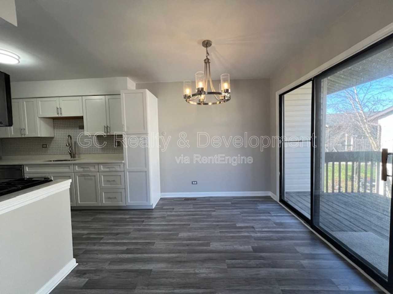 1332 Kingsbury Dr #1-1 - Photo 7 of 23