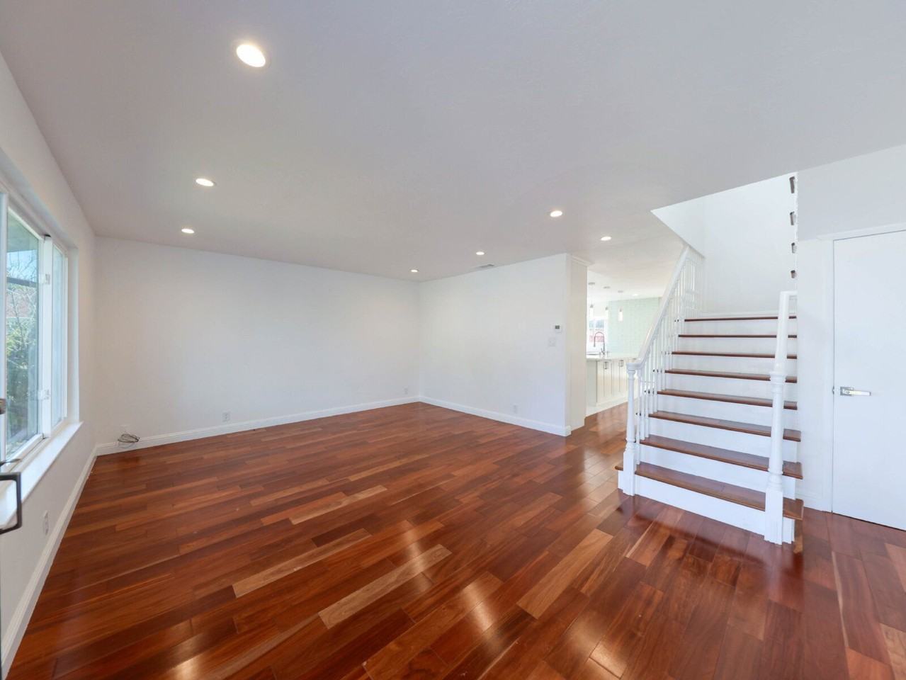 3104 San Andreas Dr - Photo 6 of 47