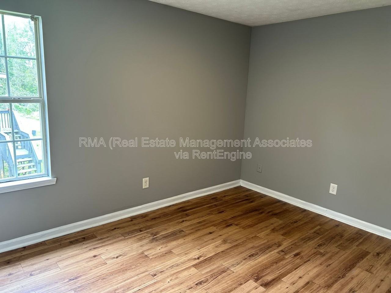 816 Lane St - Photo 6 of 8