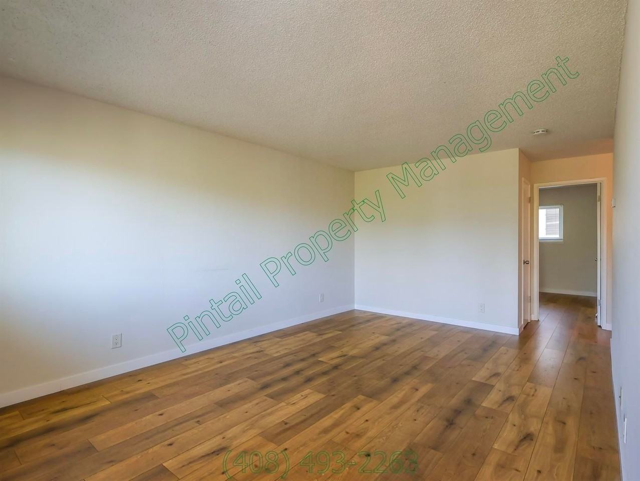 978 Westlynn Way #3 - Photo 3 of 14
