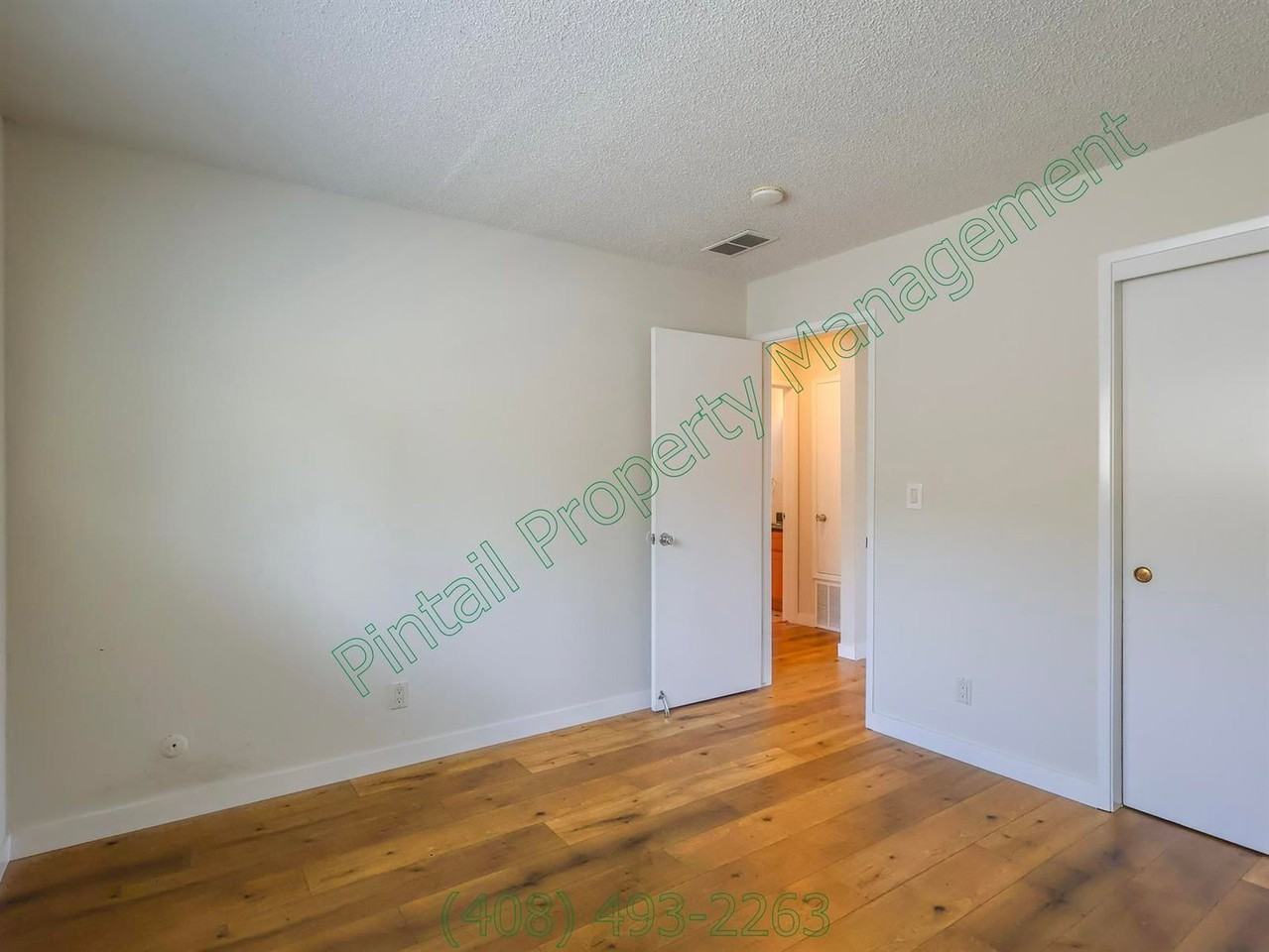 978 Westlynn Way #3 - Photo 6 of 14