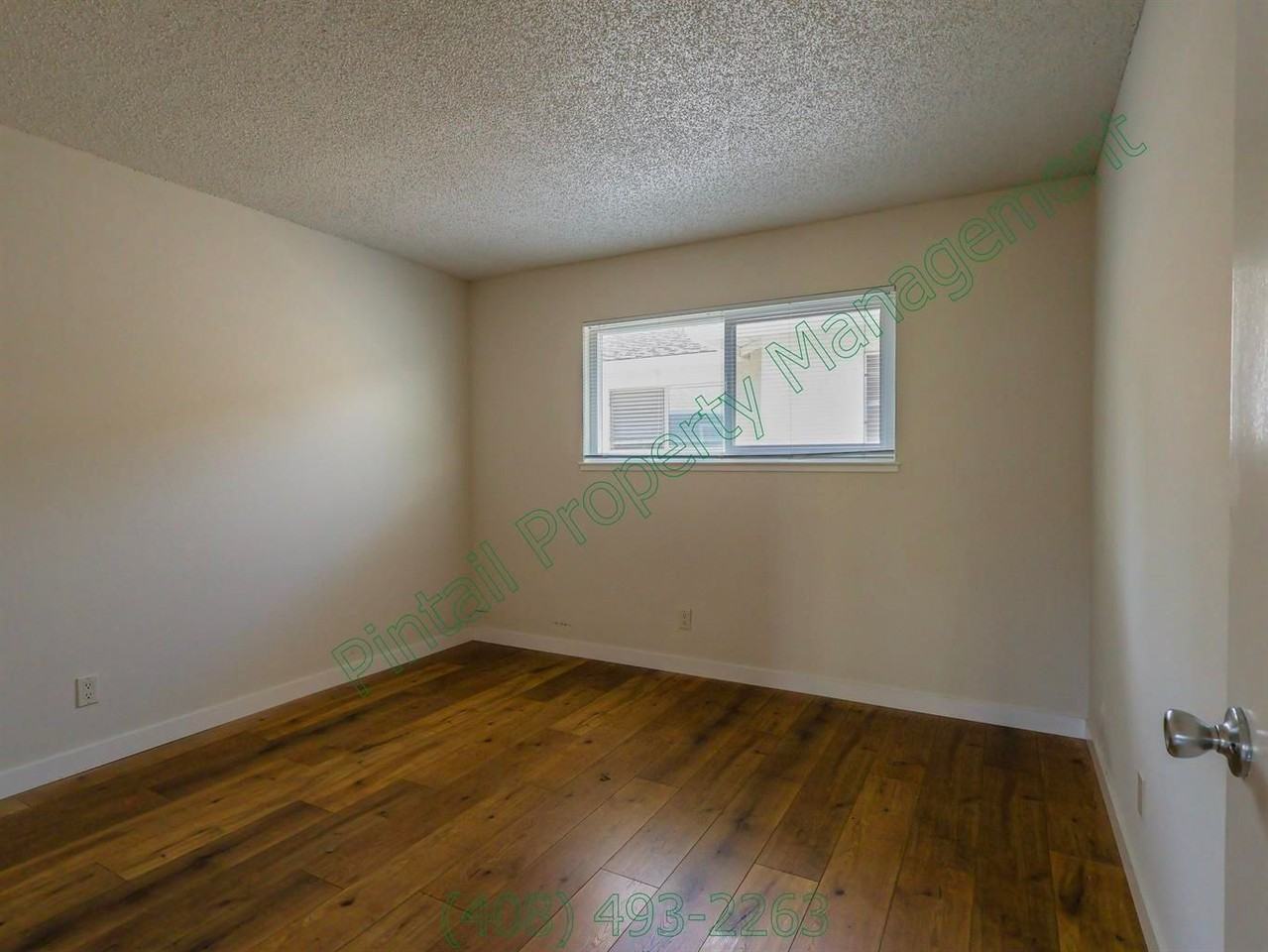 978 Westlynn Way #3 - Photo 7 of 14