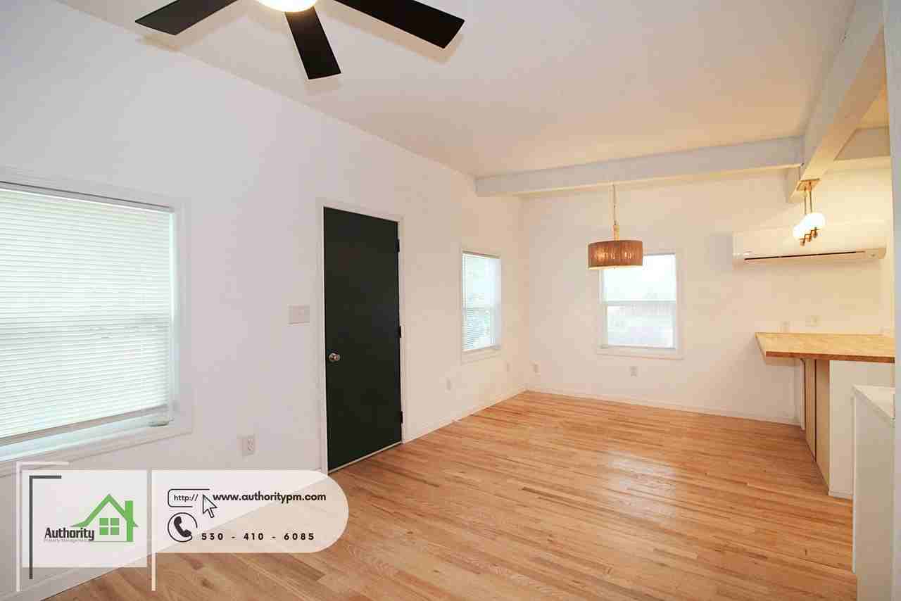 1571 1st St - Photo 6 of 18