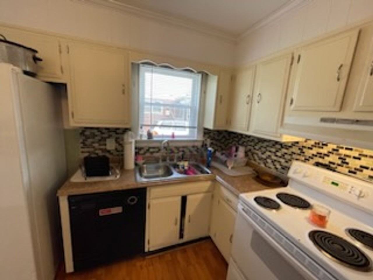 7305 Harrison Ave - Photo 6 of 16