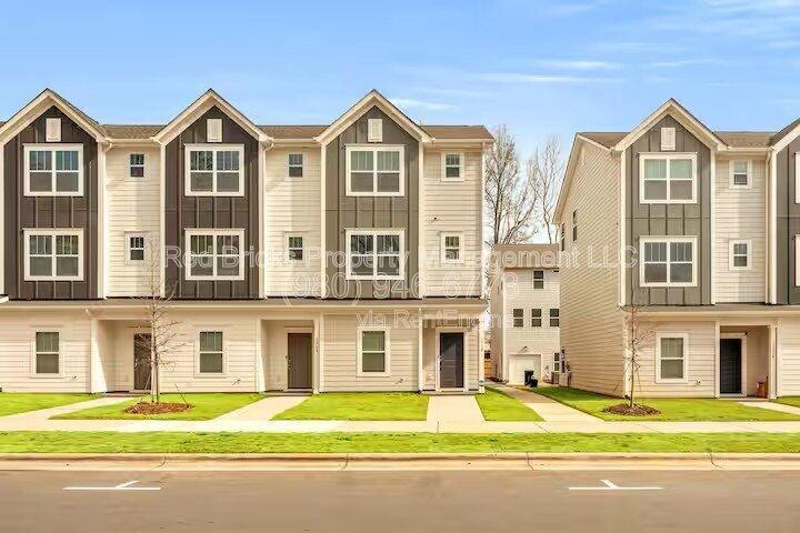 3938 Winterfield Pl - Photo 2 of 25