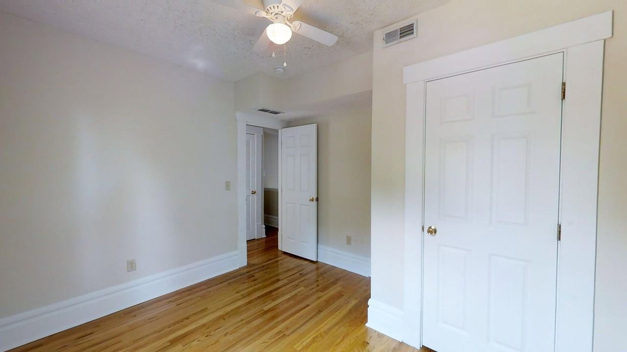 225 E 11th Ave - Photo 6 of 11