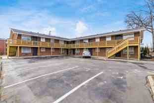 611 Riverview Dr #J - Photo 1 of 1