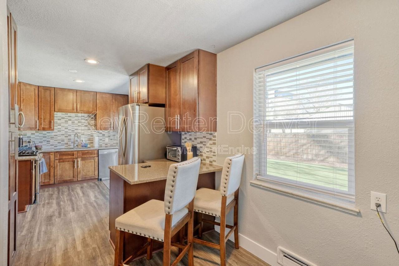 4481 E Bails Pl - Photo 3 of 17